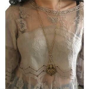 Rebellion Gorgeous crocheted beige‎ semi Sheer lace Blouse plus size 3X new